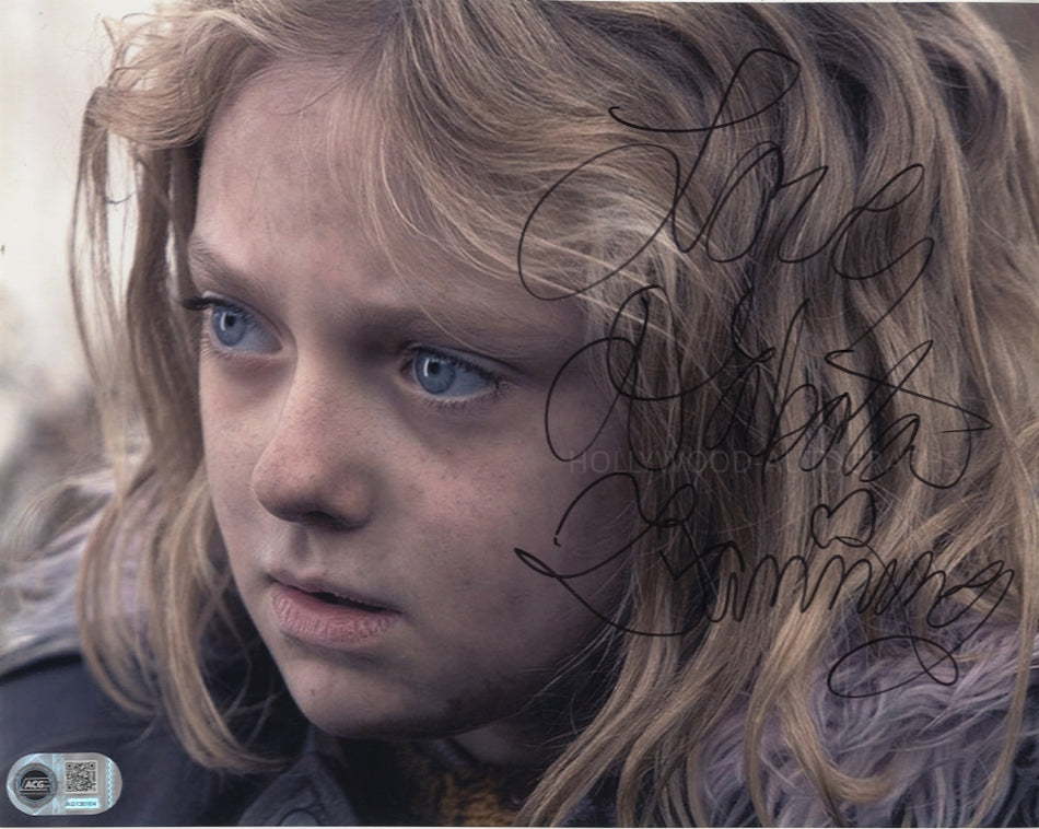 DAKOTA FANNING - War Of The Worlds - ACG Certified