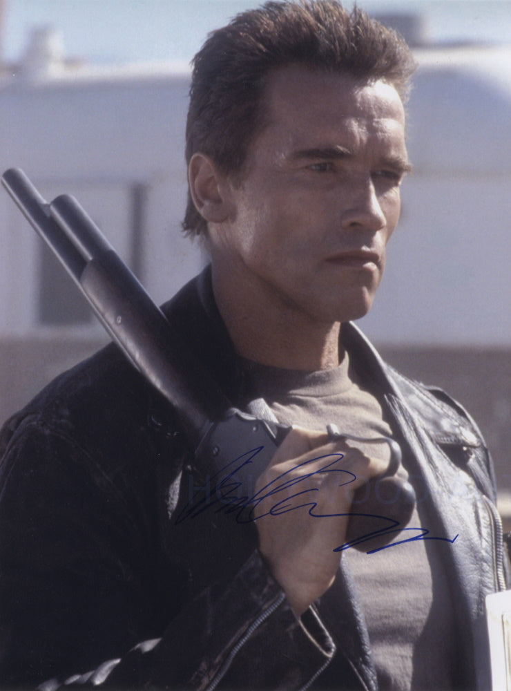 ARNOLD SCHWARZENEGGER - Terminator 12"x 16"- Beckett Authenticated