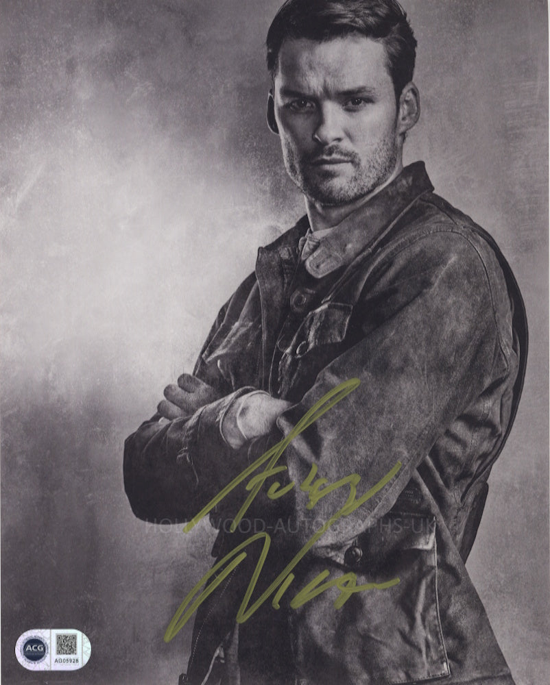 AUSTIN NICHOLS - The Walking Dead - ACG Certified