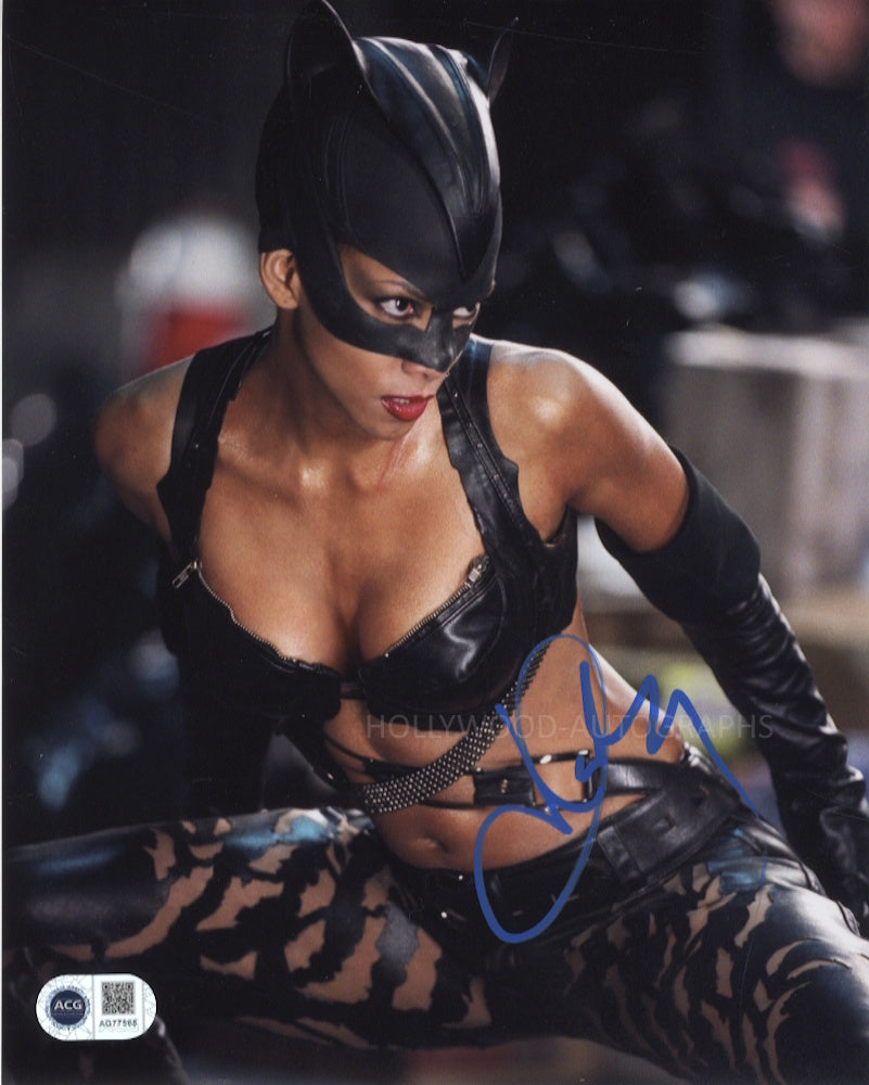 HALLE BERRY - Catwoman - ACG Certified