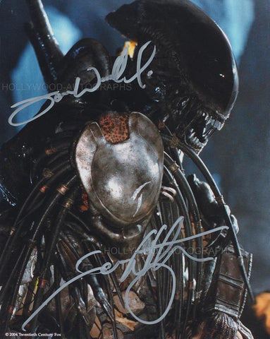 IAN WHYTE & TOM WOODRUFF JR. - Alien Vs. Predator - Multi Signed