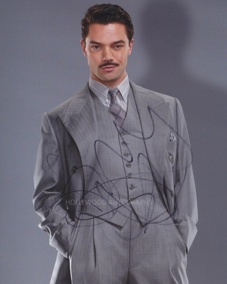 DOMINIC COOPER - Captain America – Hollywood-Autographs UK