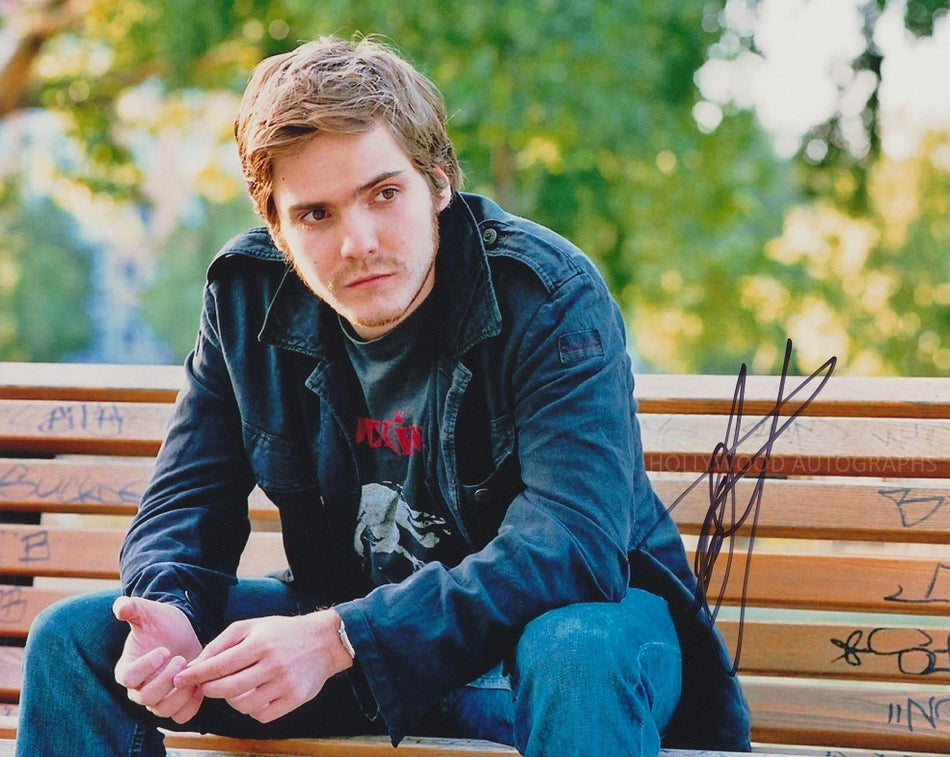 DANIEL BRUHL