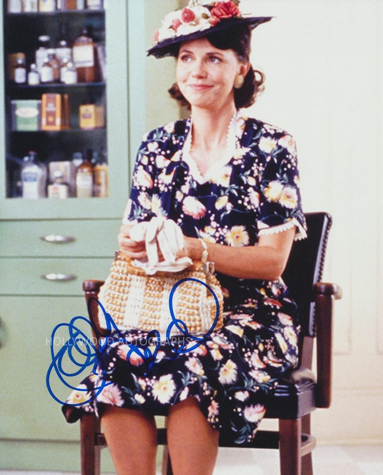 SALLY FIELD - Forrest Gump